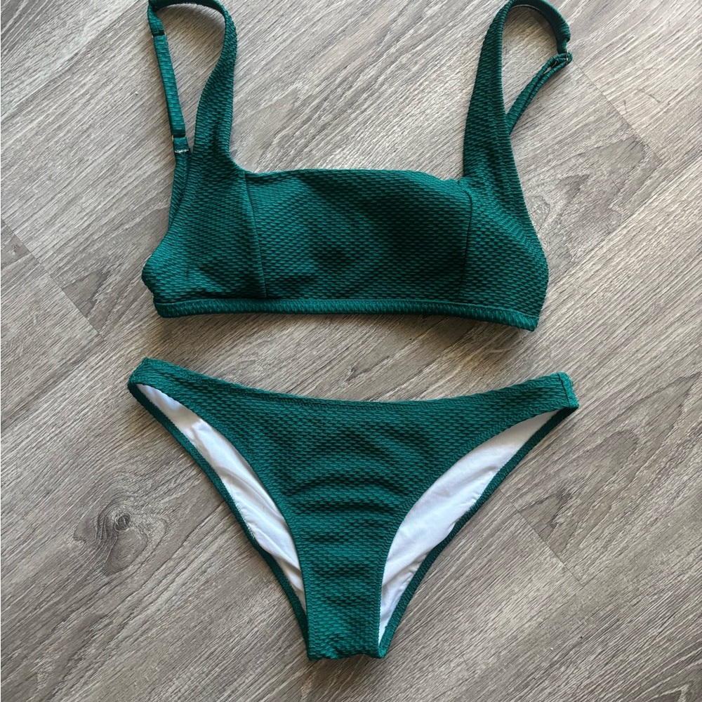 Shade & Shore Textured Emerald Green Bikini Set